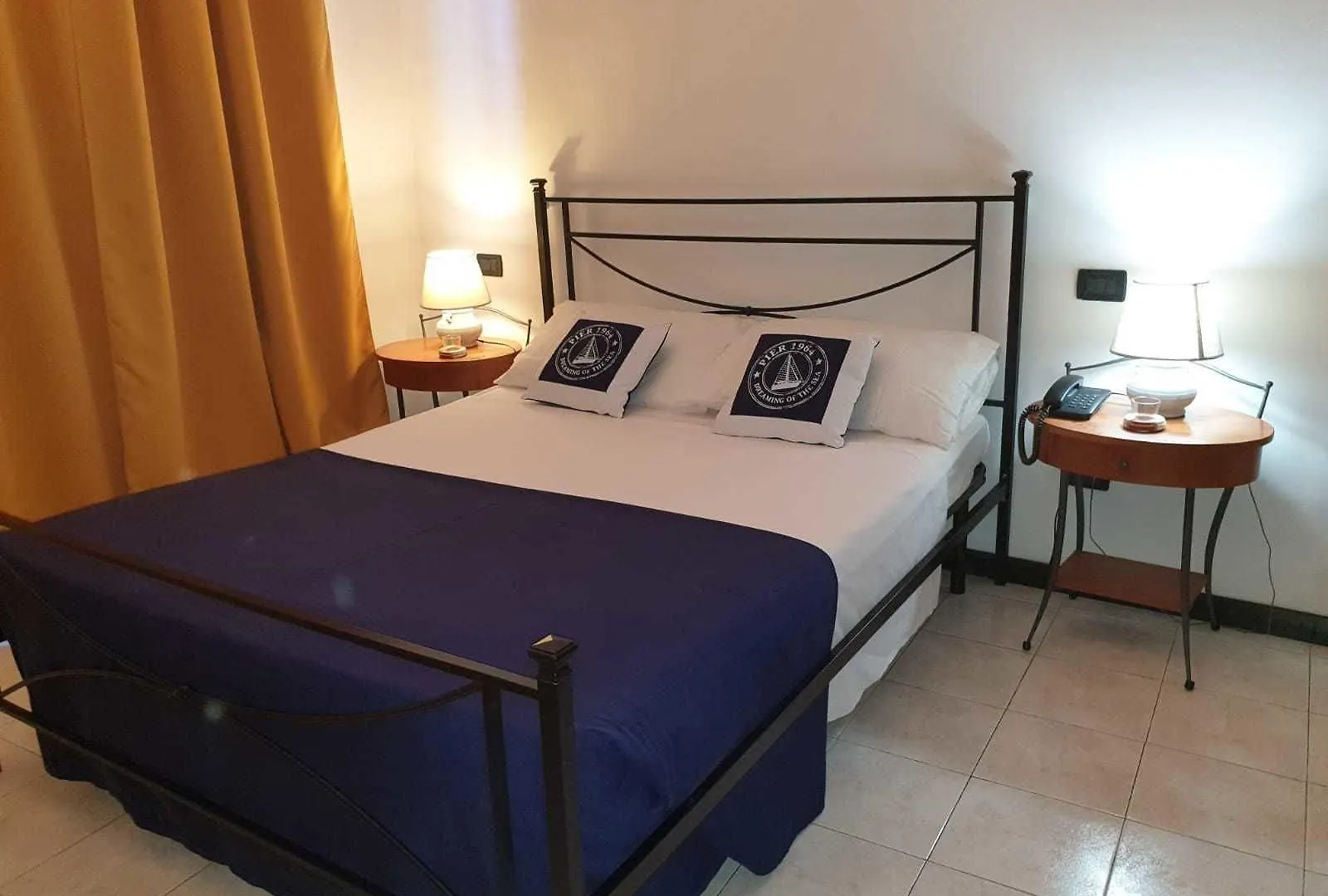 Hotel Armonia contacts