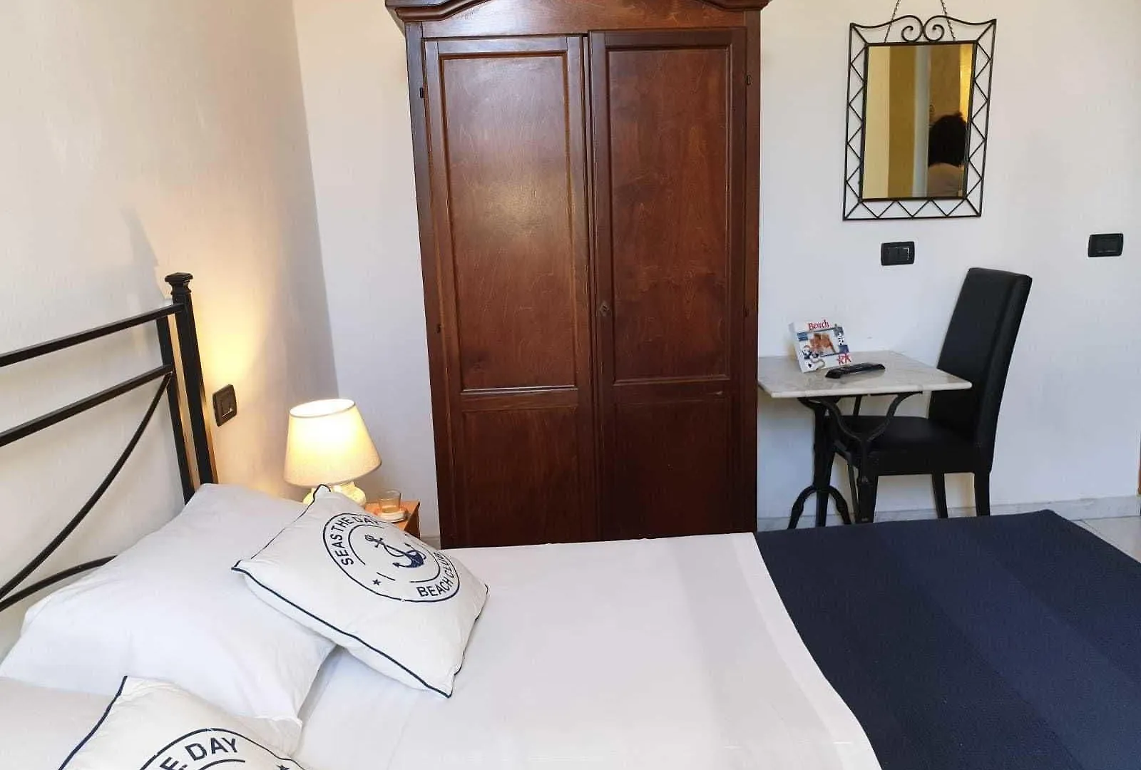 **  Hotel Armonia Genoa Italy