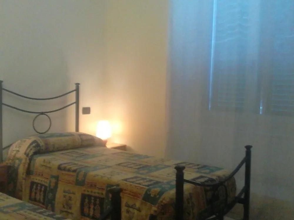 Hotel Armonia Genoa 2*,